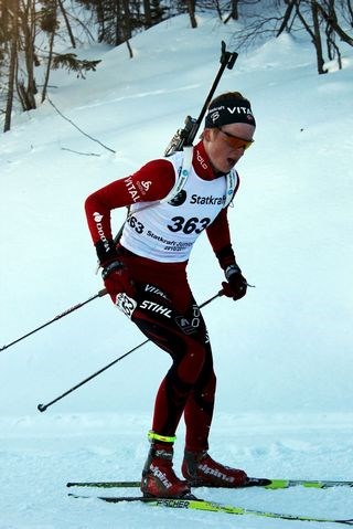 Johannes under junior NM i skiskyting. Foto: Janne Alsaker